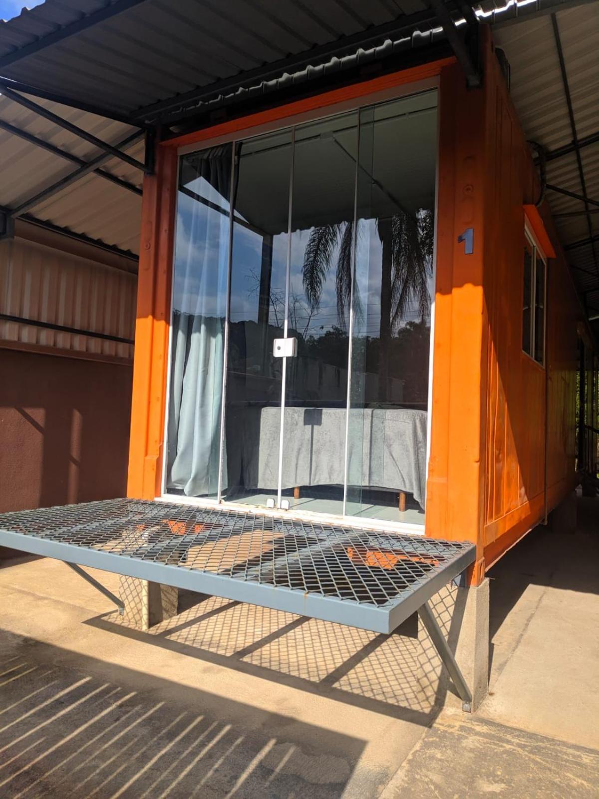 Containers Esta Localizado A 900m Do Centro De Morretes, Local Calmo E Em Meio A Mata Atlantica Apartment Morretes