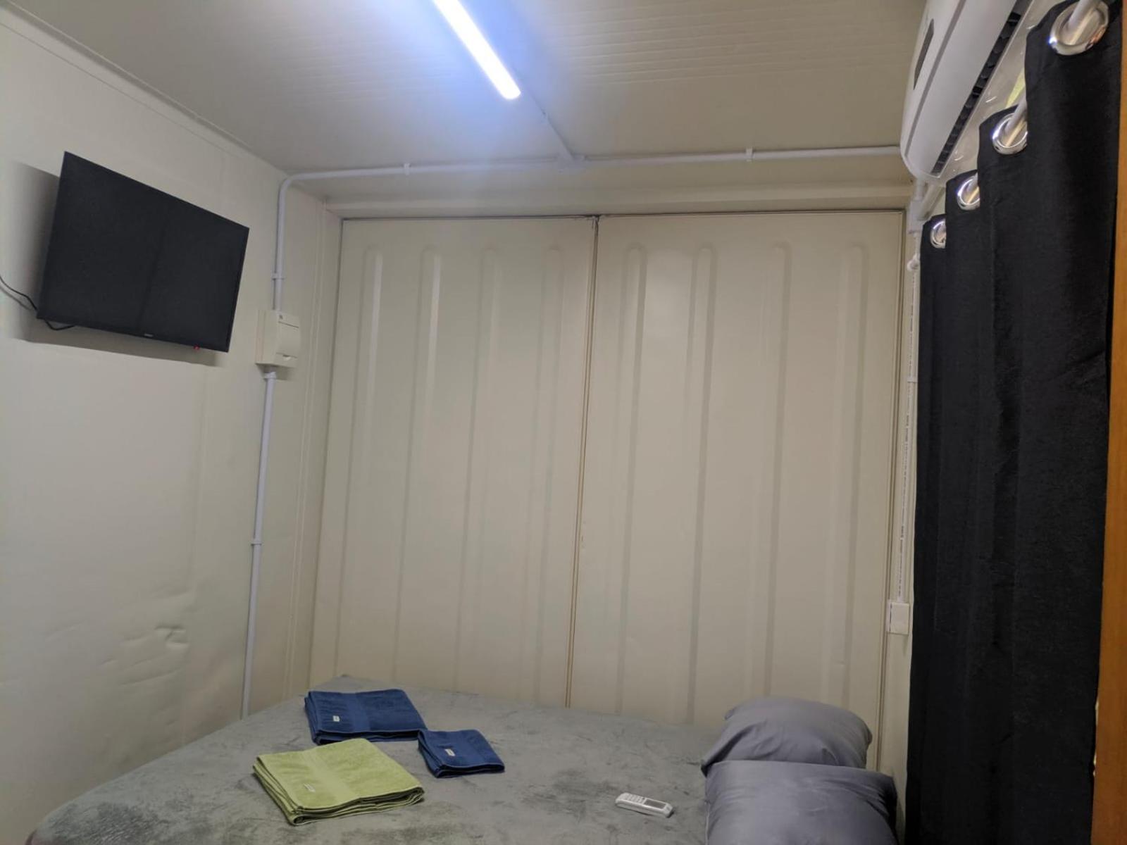 Containers Esta Localizado A 900m Do Centro De Morretes, Local Calmo E Em Meio A Mata Atlantica * Morretes